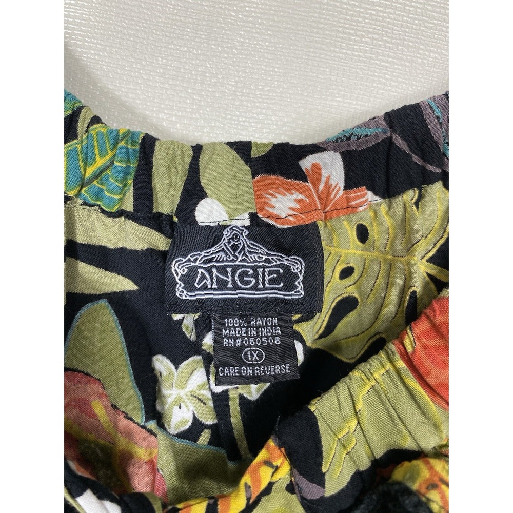 Angie Women Floral Off Shoulder Top Plus Size 1X Crochet Tropical Boho Colorful - Picture 4 of 6